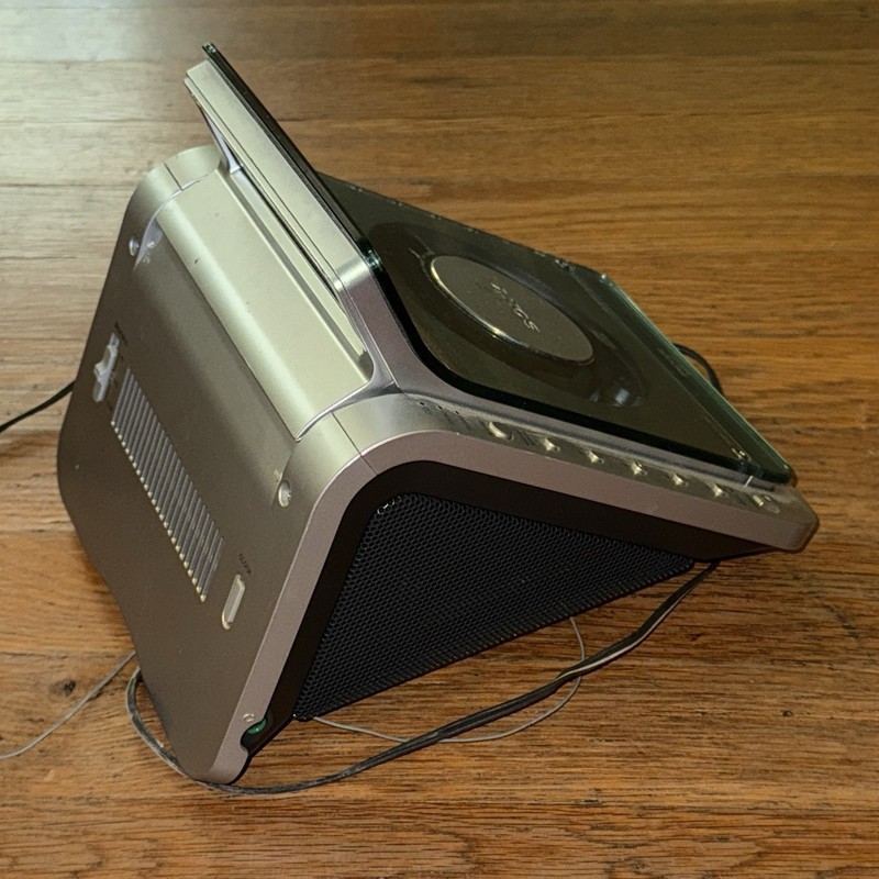 Sony Dream Machine ICF-CD855V CD Player Alarm Clock Radio FOR PARTS READ gallery