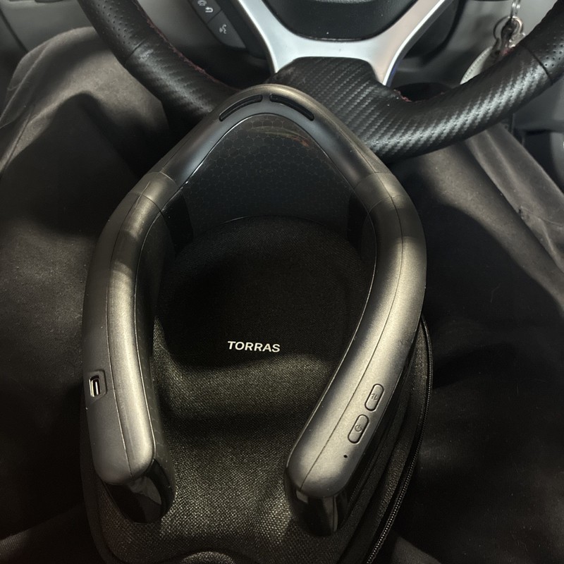 TORRAS COOLiFY Cyber Neck Air Conditioner, Cooling, Heating & Fan Recharge Open gallery