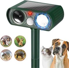 Solar Power Predator Deterrent LED Light, Scares & Deters Nocturnal Animals Away