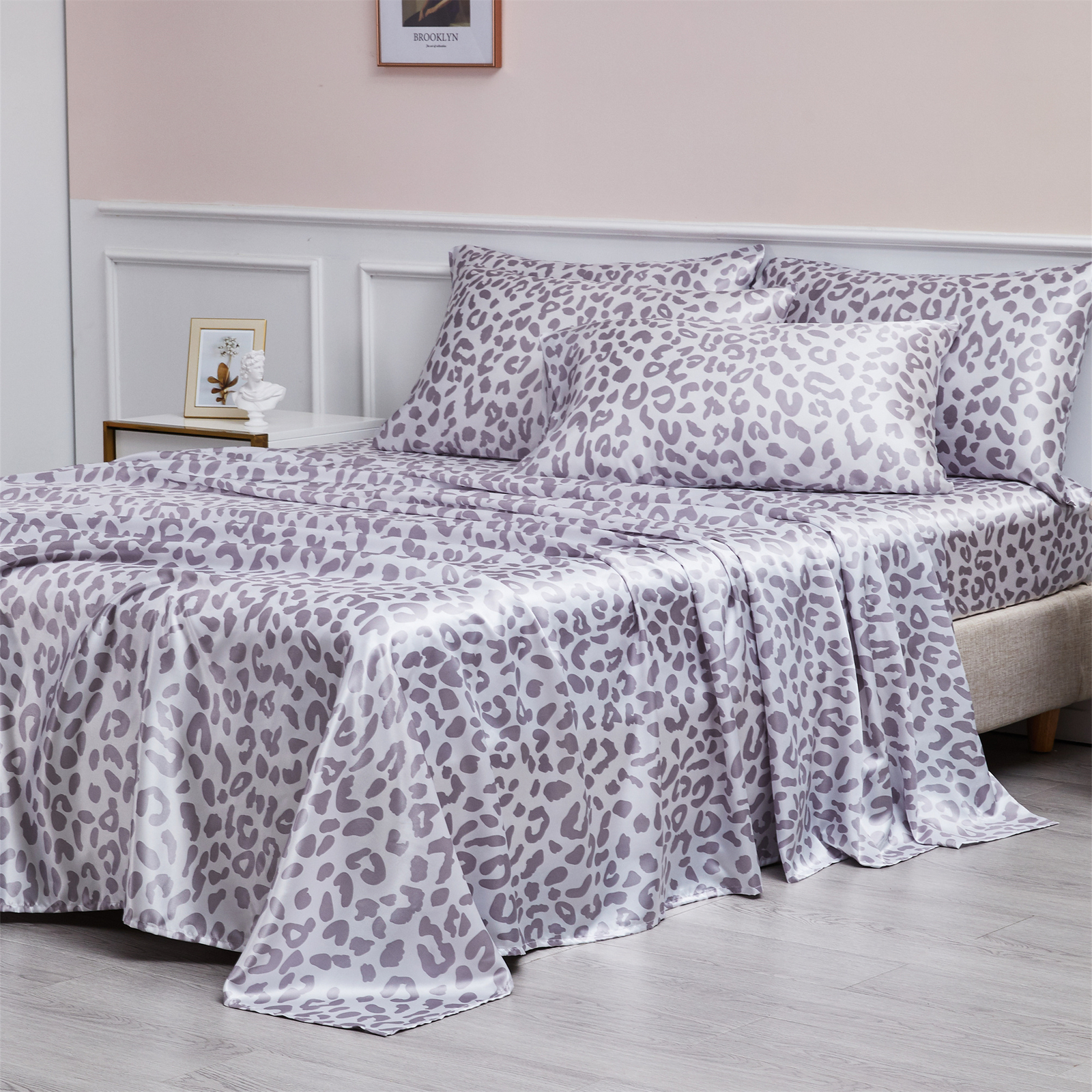 Leopard Pattern Sheet Set Soft Satin Silk Bed Sheet with Fitted Sheet Pillowcase gallery