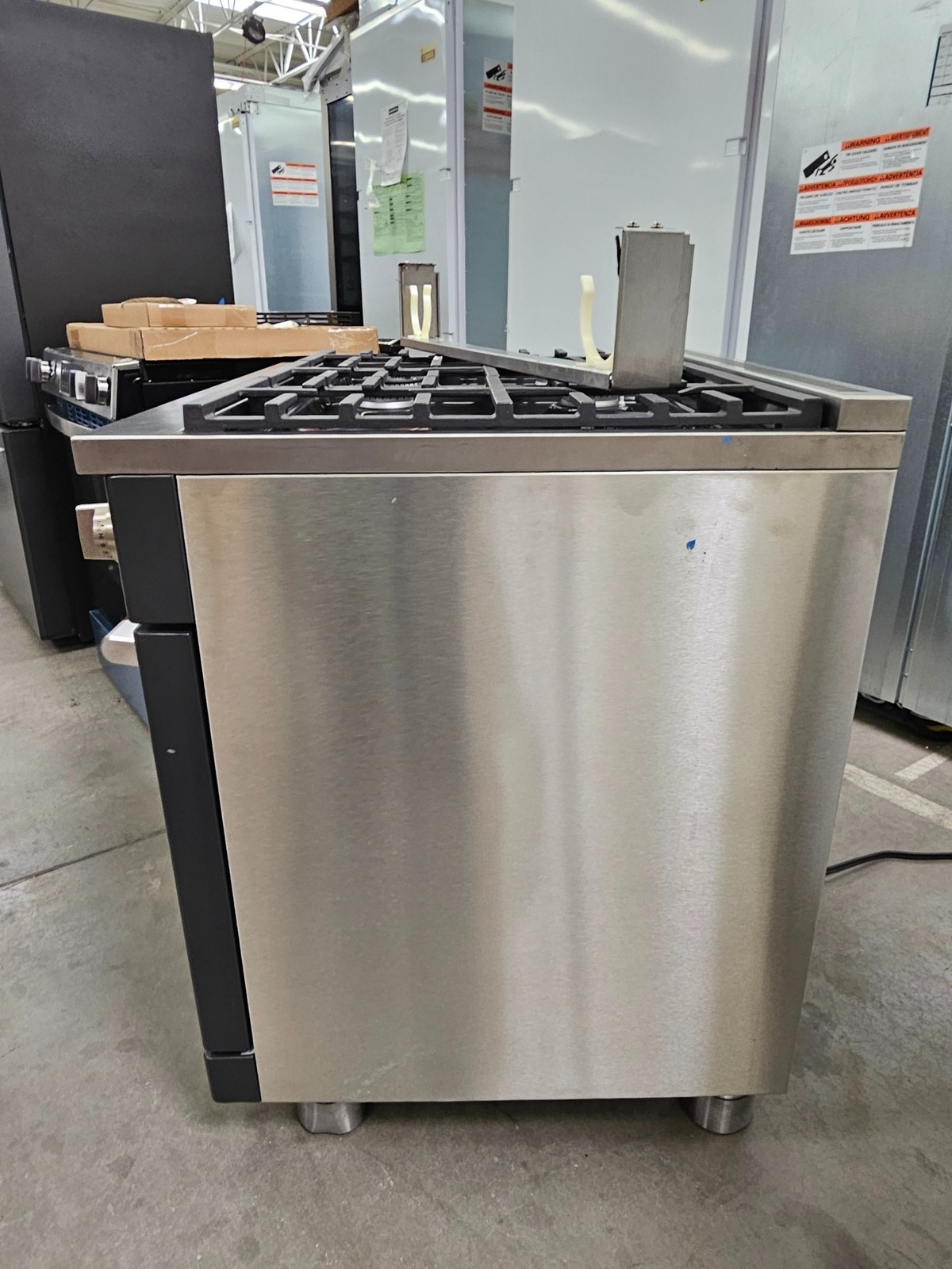 GE Cafe CGY366P3TD1 36" Matte Black Professional Natural Gas Range NOB #160430 gallery