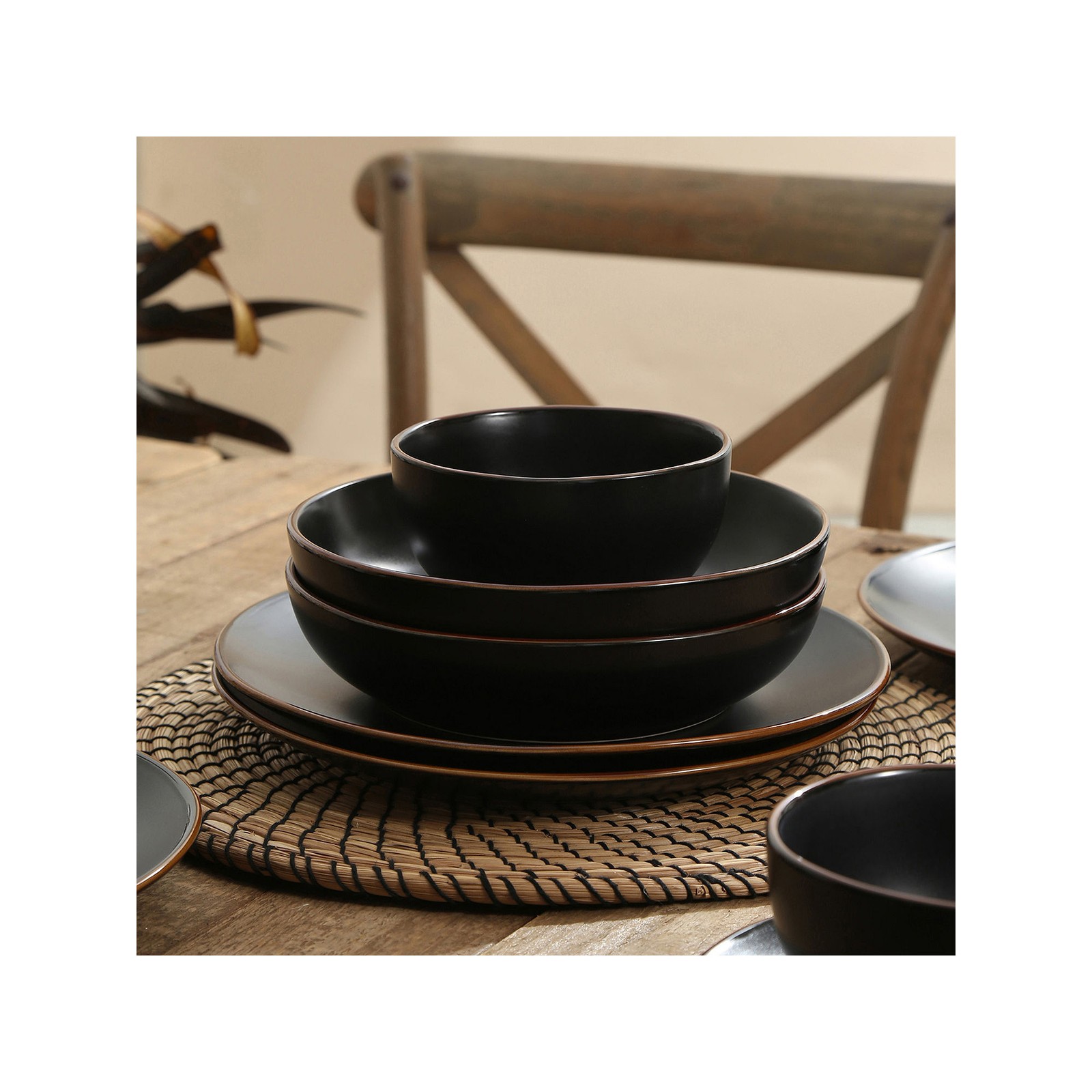 Stone + Lain Brasa 16-Pc. Stoneware Dinnerware Set - BLACK ONE SIZE gallery