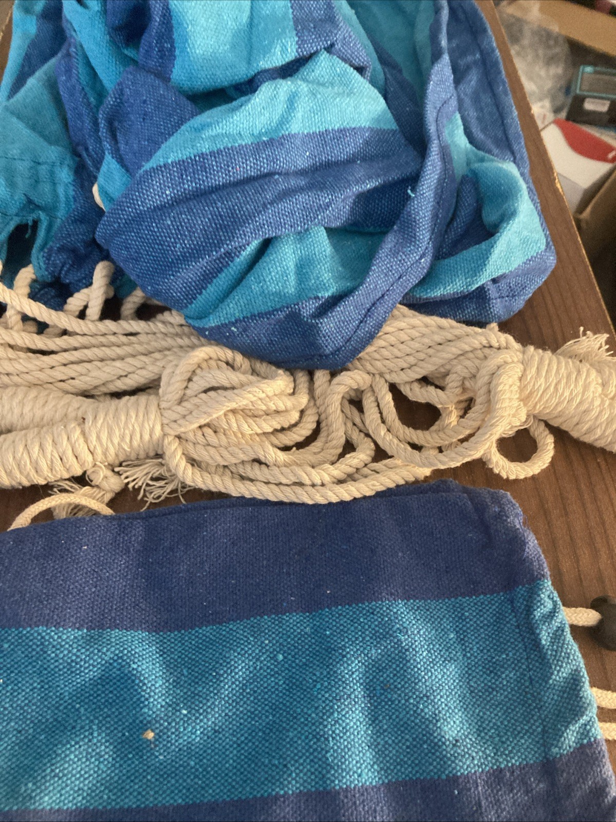 Portable Hammock Polyester & Cotton Blend. Suitable for Indoor or Outdoor Use gallery