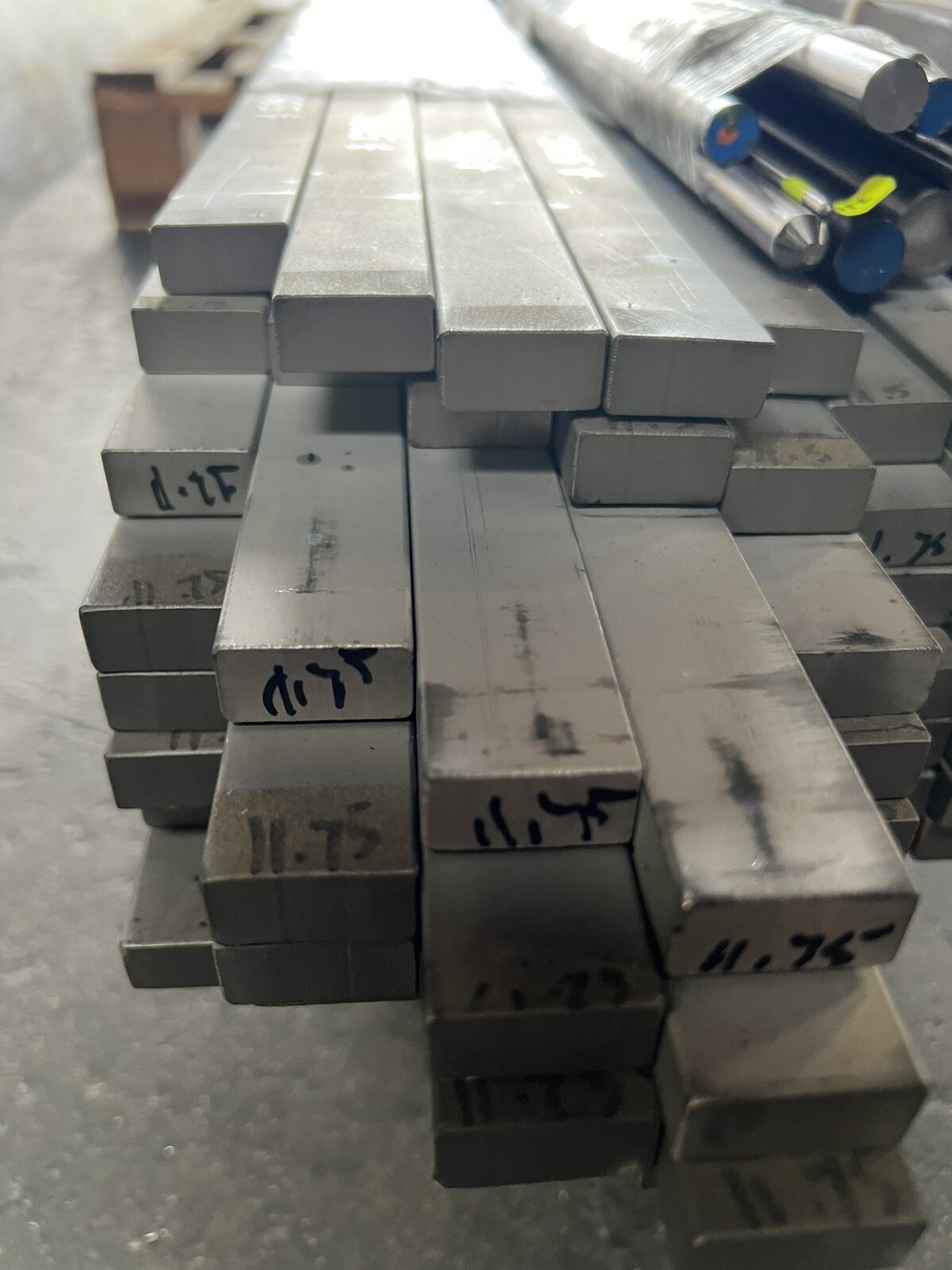 .500" x 1" Inch Flat Titanium Round Bar 1 to 8" Long 6Al4V Mill Stock gallery
