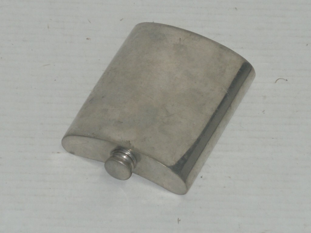 VINTAGE? BROOKS BROS PEWTER? MADE IN ENGLAND 8OZ FLASK HAS A DING gallery