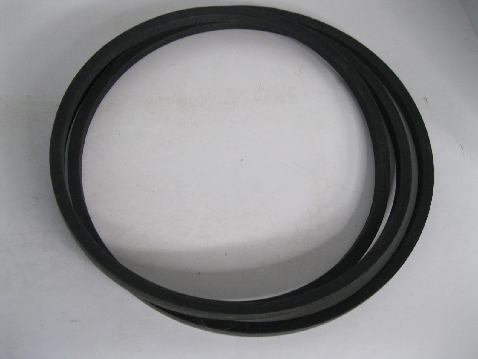 High-Quality Rubber Lawn Mower Deck Belt 1/2" x 95 1/2" Unbranded gallery