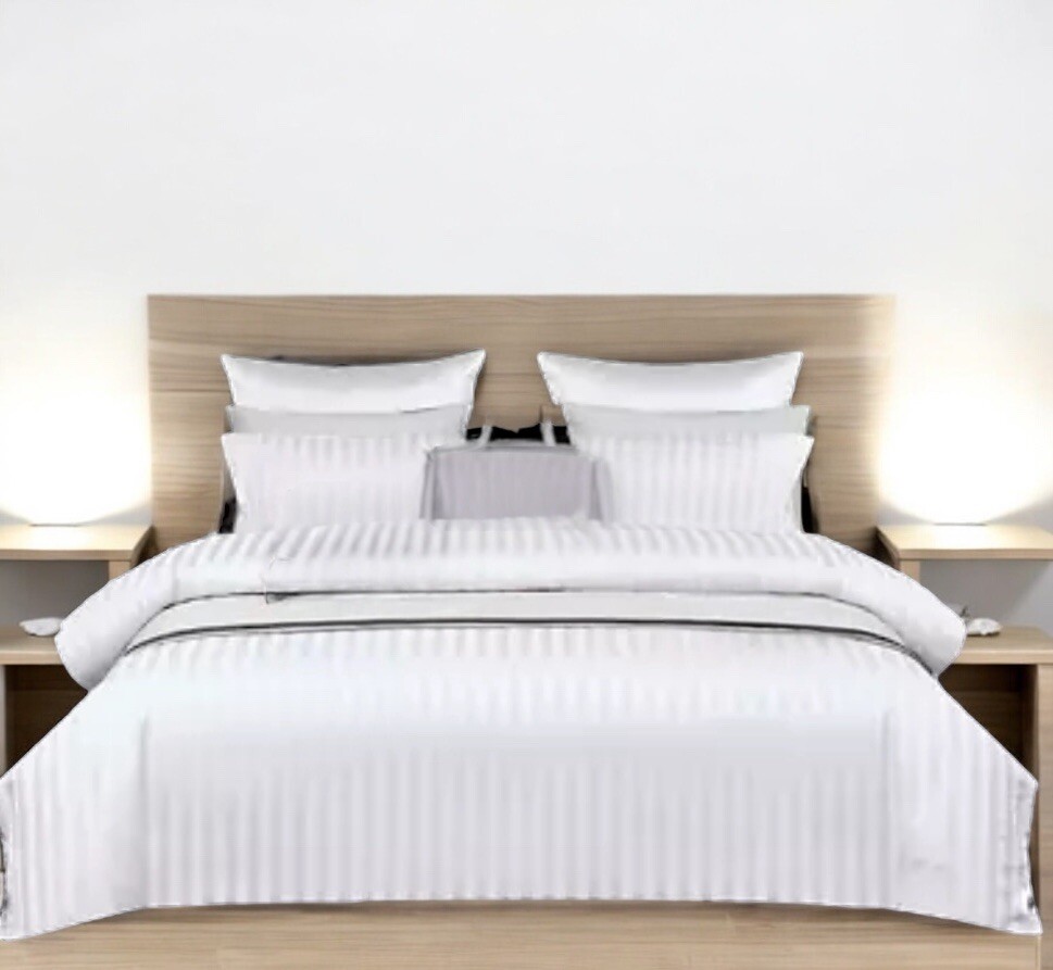 Duvet Cover 230 Thread Count Sateen White Stripes Egyptian 60/40 (Size: Queen) gallery