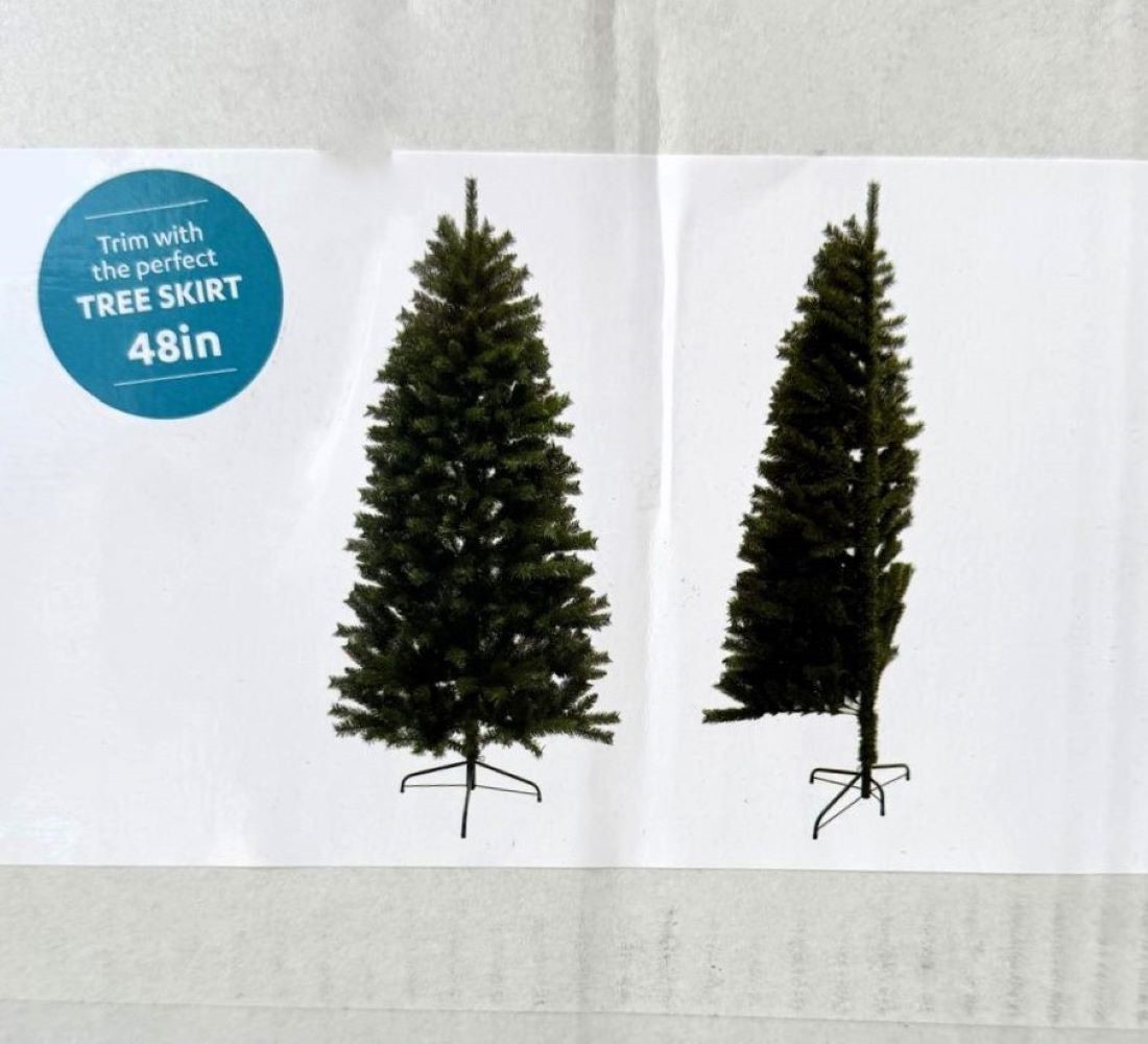 6.5ft Unlit Classic Fir Half Tree Christmas Tree 45" Diameter At Home A47 gallery