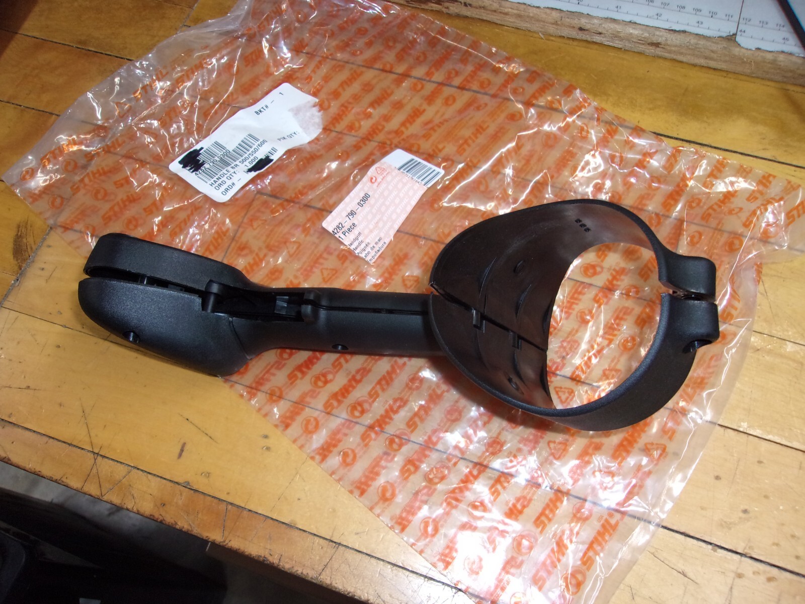 Stihl OEM BP Blower Clam Shell Handle Grip BR 500 550 600 4282-790-0300 #GM-VA0B gallery