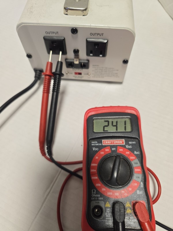 Voltage Transformer Simran Step Up /Step Down Converter 500 Watts SYM-500DE gallery