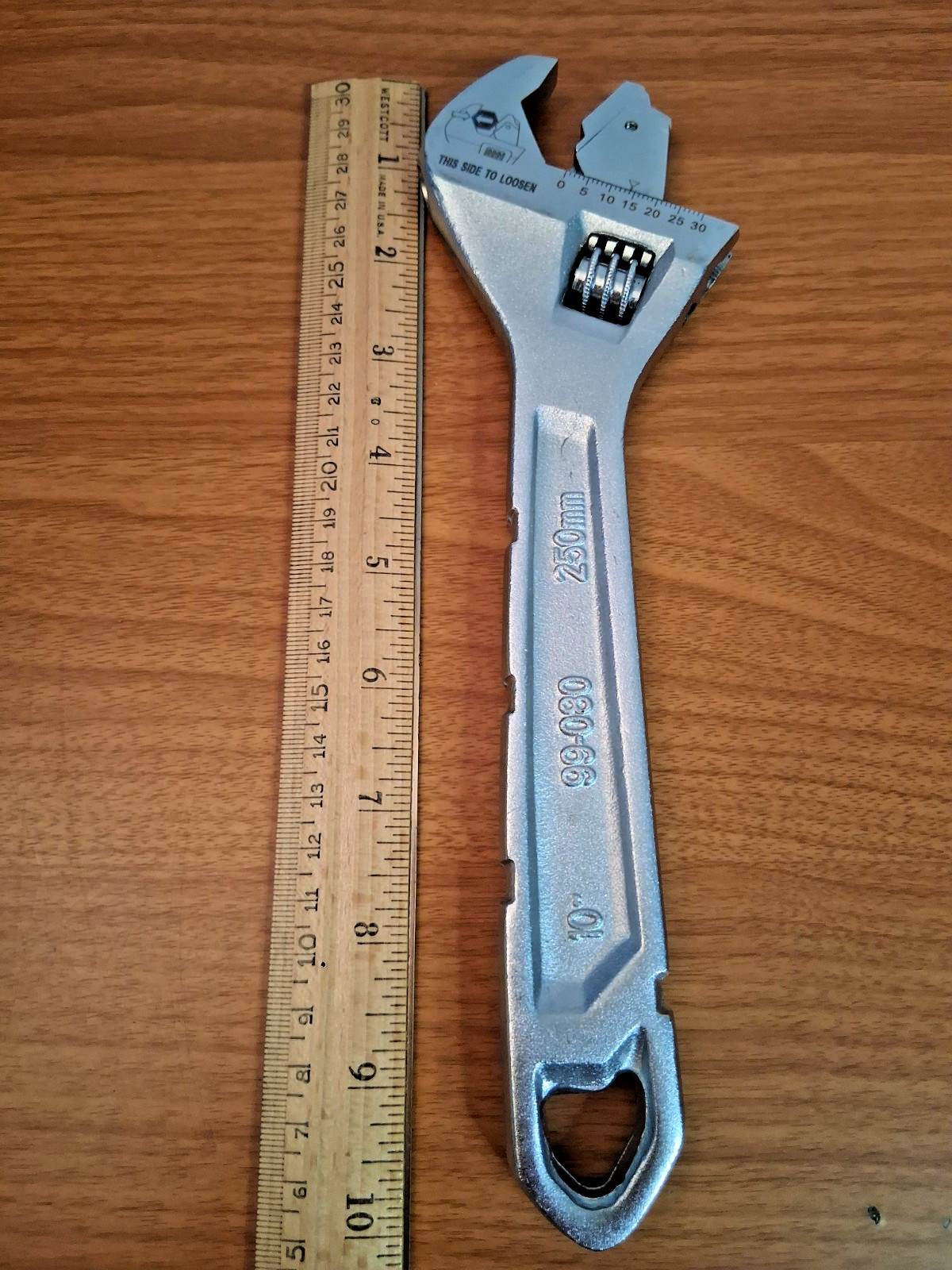 Bostitch Tools 10 Inch 250mm 99-080 Ratcheting Adjustable Wrench EXCELLENT gallery