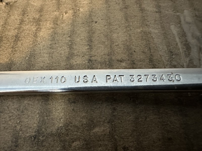 SNAP-ON TOOLS 11/32" 12 POINT COMBINATION WRENCH OEX110 USA gallery