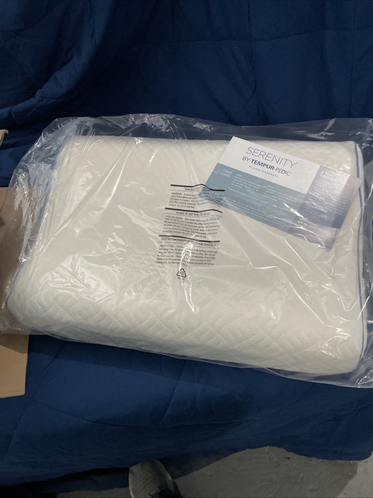 Serenity by Tempur-Pedic Memory Foam Contour Bed Pillow gallery