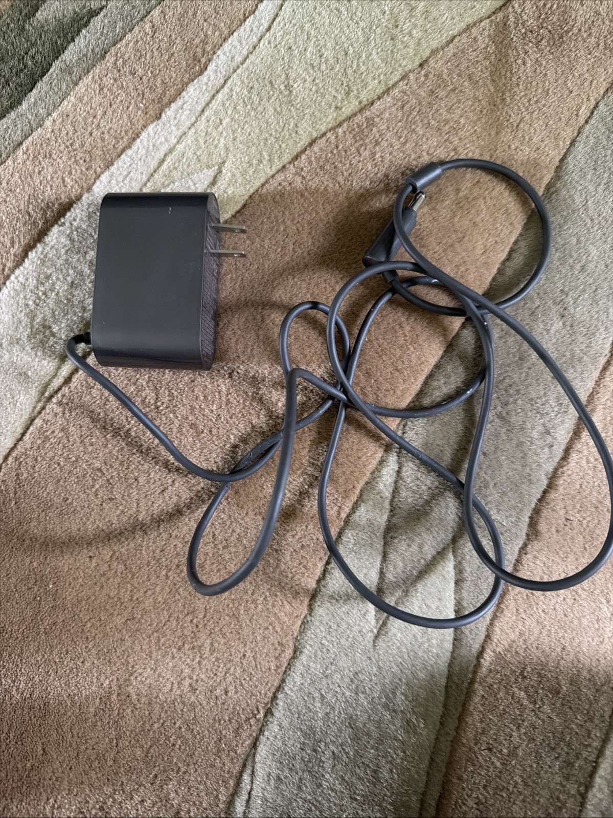 Dyson 210826-03 Vacuum Charger Authentic OEM Power Cord gallery