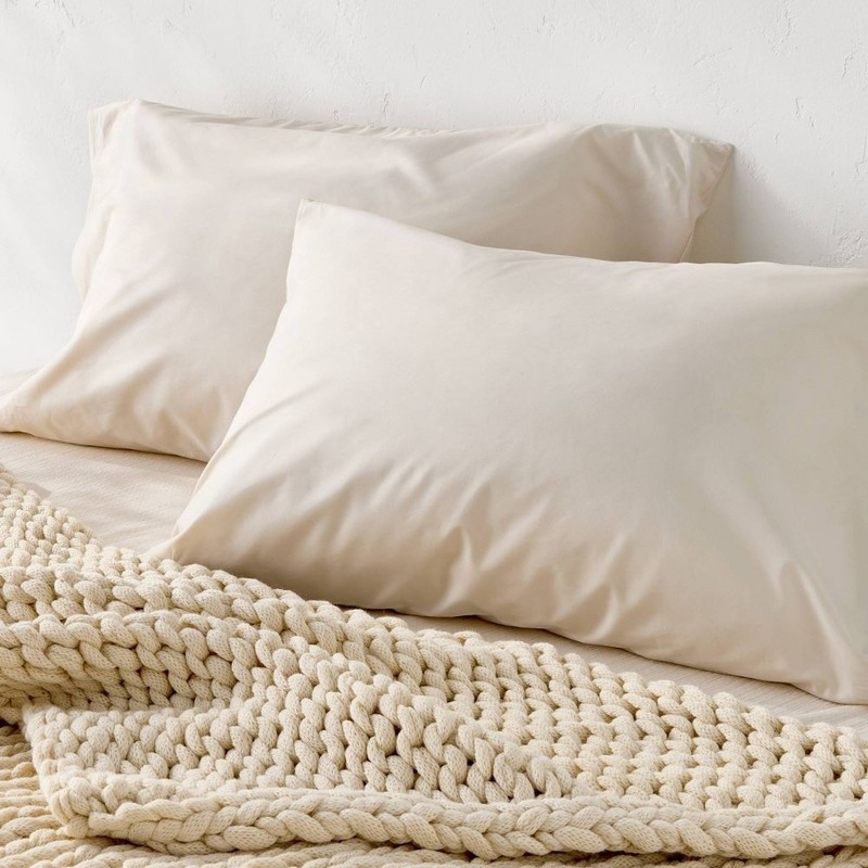 400 Thread Count Percale Pillowcases - Casaluna gallery