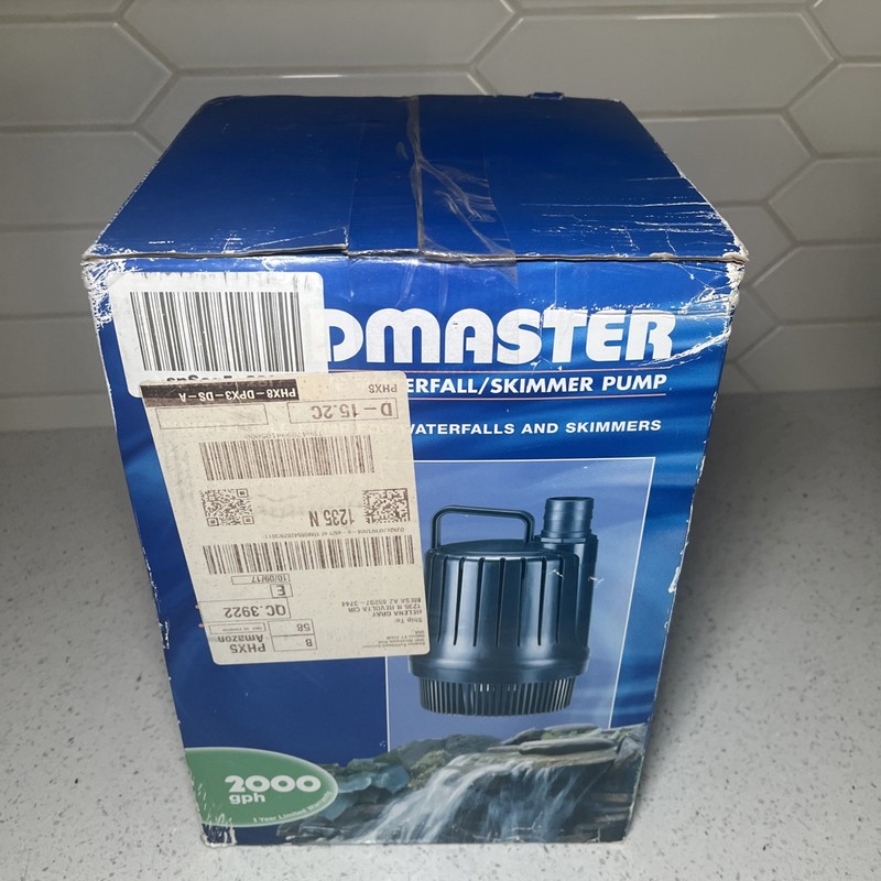 Pondmaster SWFP 2000 - 2000 GPH Magnetic Drive Submersible Waterfall / Skimme... gallery