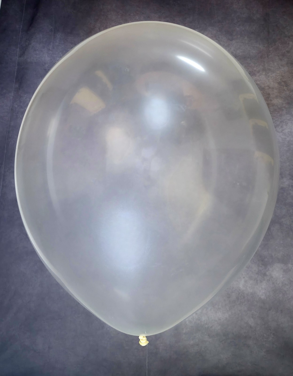 Tuftex 24" Balloons Assorted Colors 12ct gallery