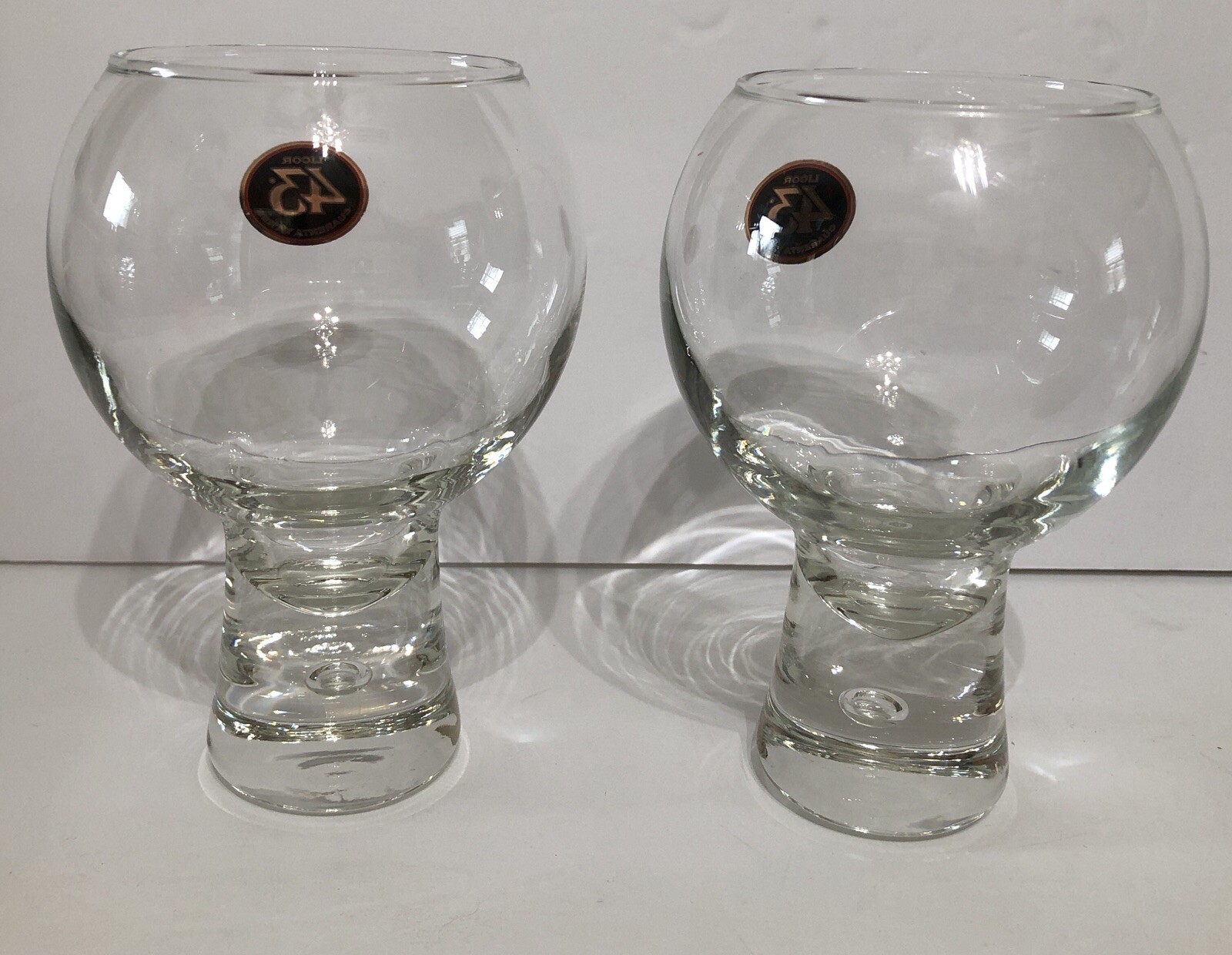 2 LICOR 43 Cuarenta Y Tres Floating Bubble Weighted Base Cocktail Glasses LR2 gallery