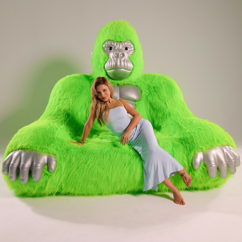 Inflatable Gorilla Couch Sofa Luxury Mink Plush 600kg Load Capacity Lounge Chair gallery