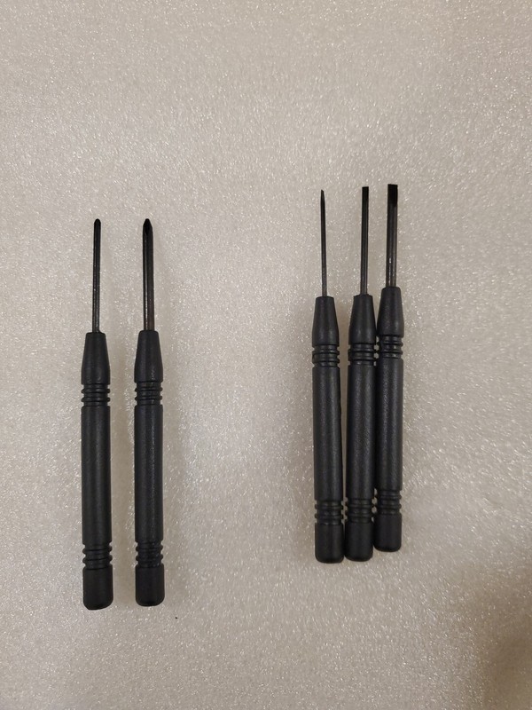 Nikon 5 pieces Mini Screw Driver Set gallery