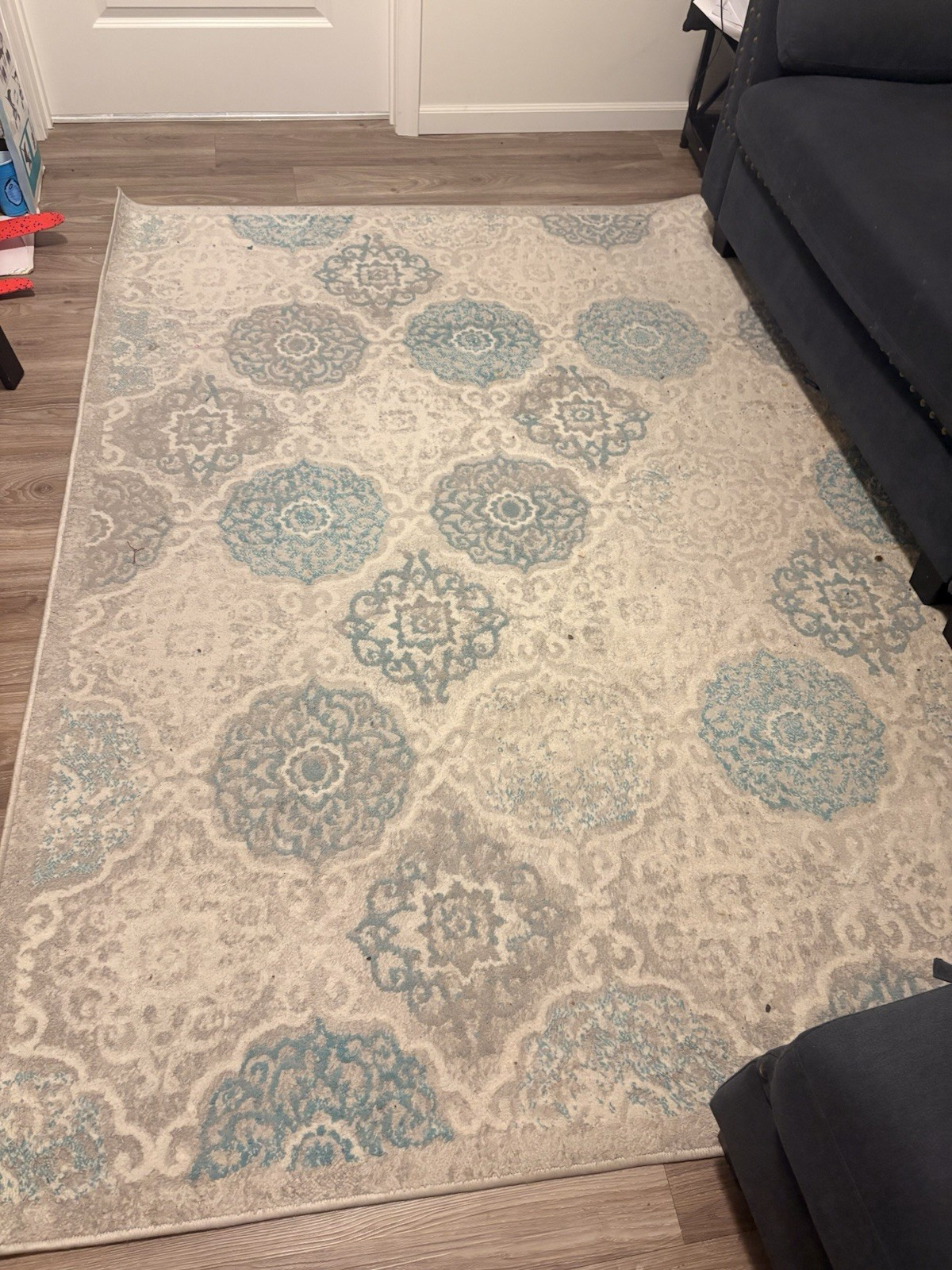 Beige/Blue/Gray Medallion Synthetic Low Pile Area Rug 5x7 Rectangle 0.25in gallery