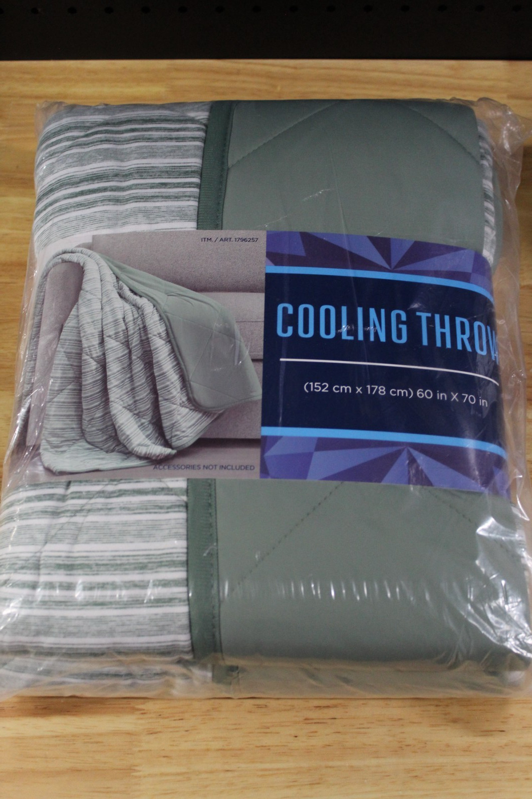 Diamond Quilted Reversible Cooling Throw - Green- New - 1890268 gallery