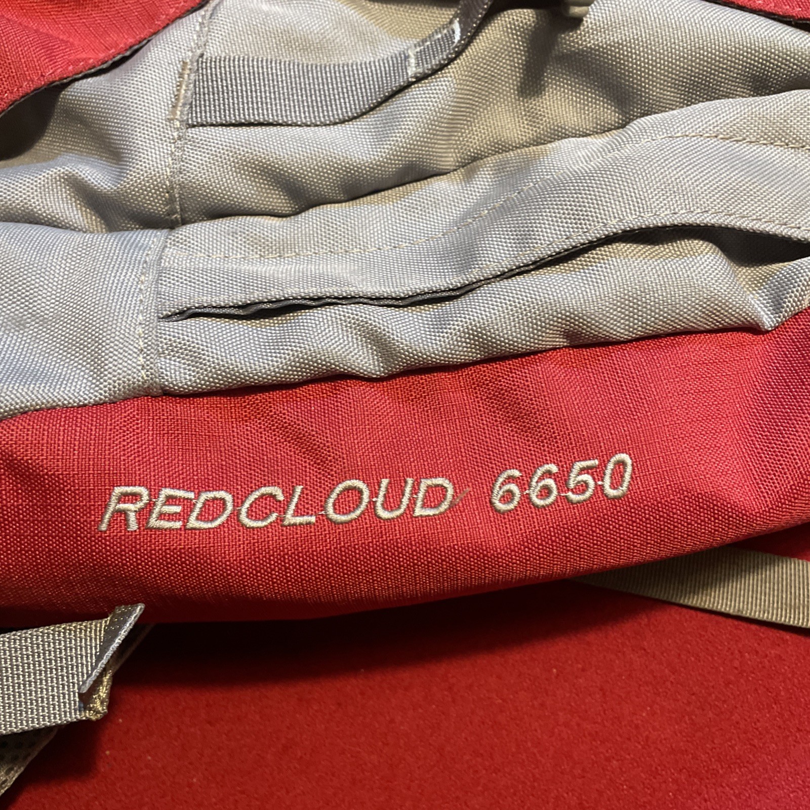 Kelty Red Cloud 6650 Red & Gray Internal Frame Lumbar Straps Hiking Backpack 3