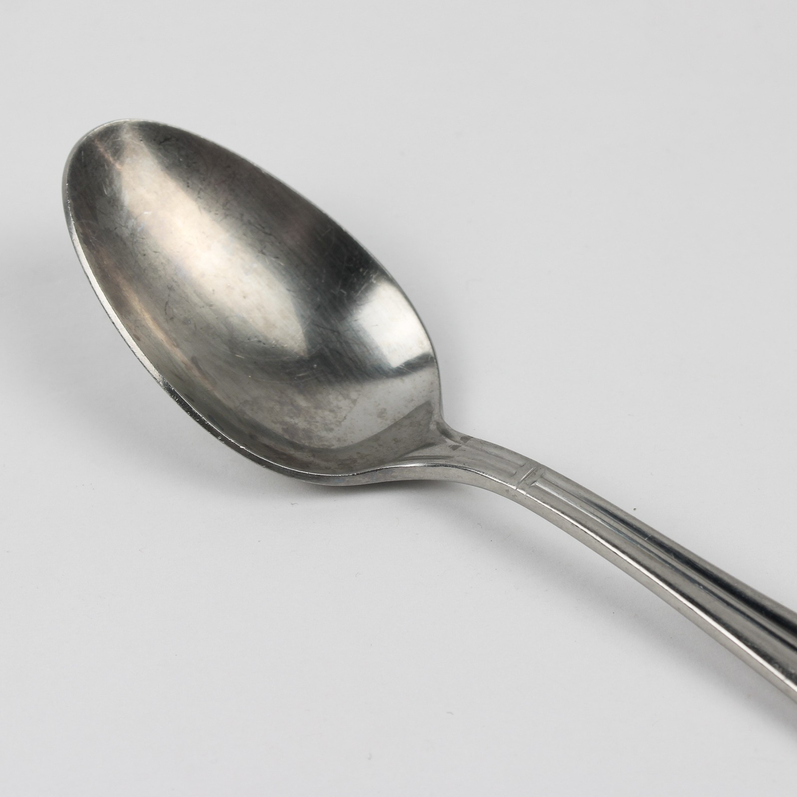 Retroneu Villa Pattern 18/8 Stainless Steel Teaspoon 7.5 Inches gallery