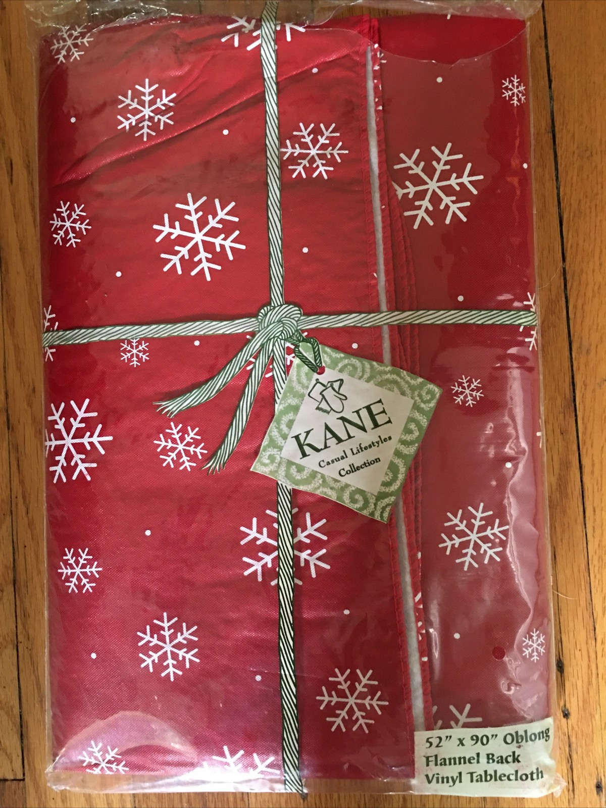 Kane Holiday Snowflakes~Vinyl Tablecloth Flannel Back 52 X 90in Oblong Red White gallery