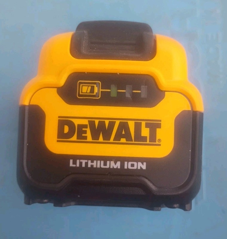 DEWALT DCB126 12v 5AH (Light Usage, Mint) gallery