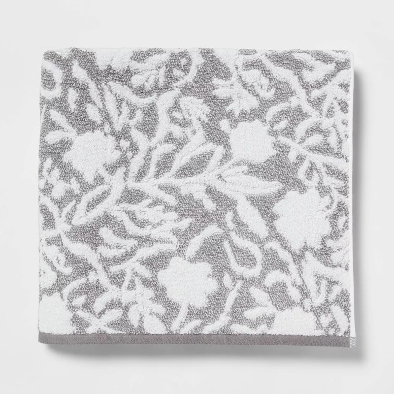 Performance Plus Bath Towel gallery