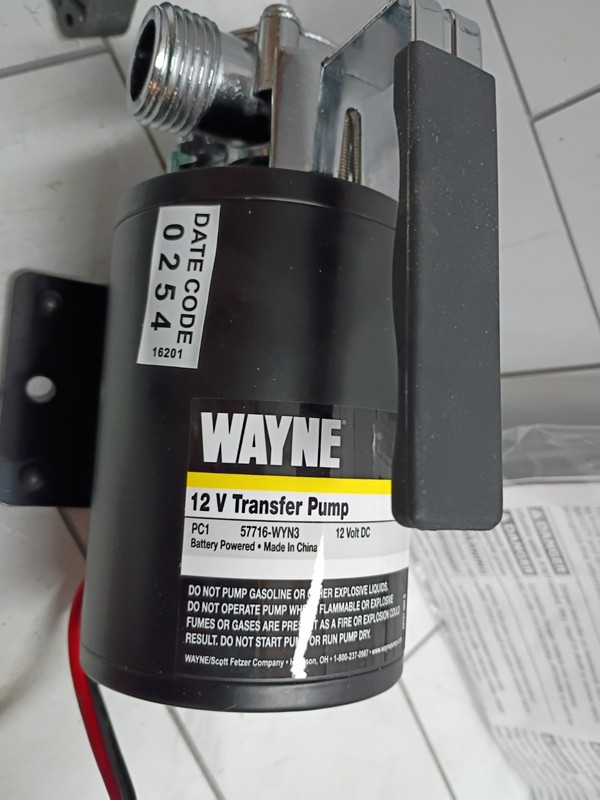 Wayne PC1-12V Multi-Use Pump Transfer 350 Gallons Per Hour 57716-WYN1 Open Box gallery