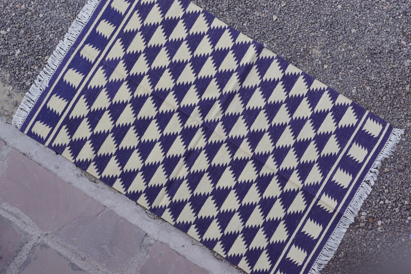 Rugmoda Cotton Blue & Ivory Geometric Zigzag Rug 3x5 ft for Living Room Bedroom gallery