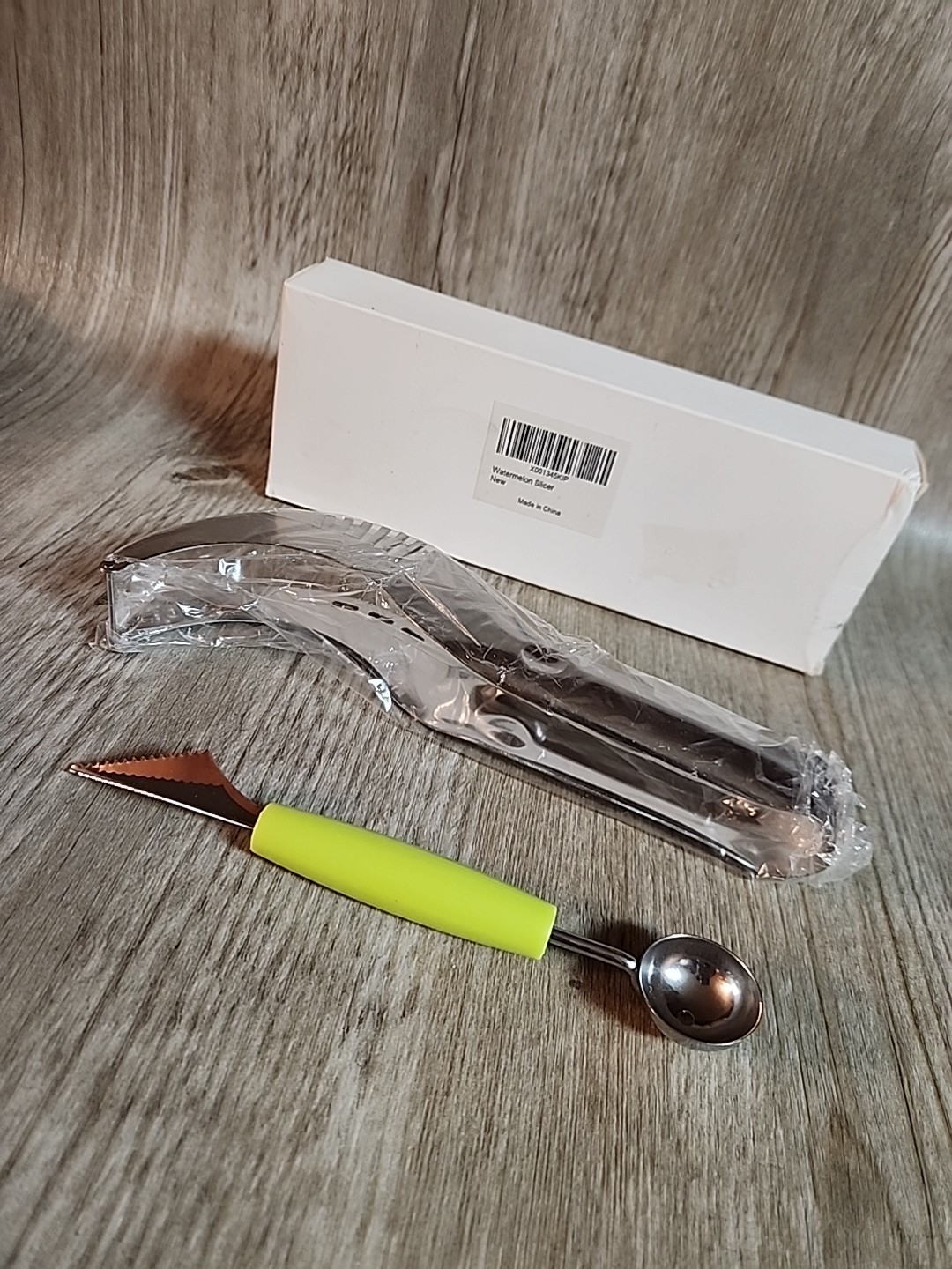 Watermelon Slicer AND Melon Baller Unbranded Metal and Plastic New Open Box gallery