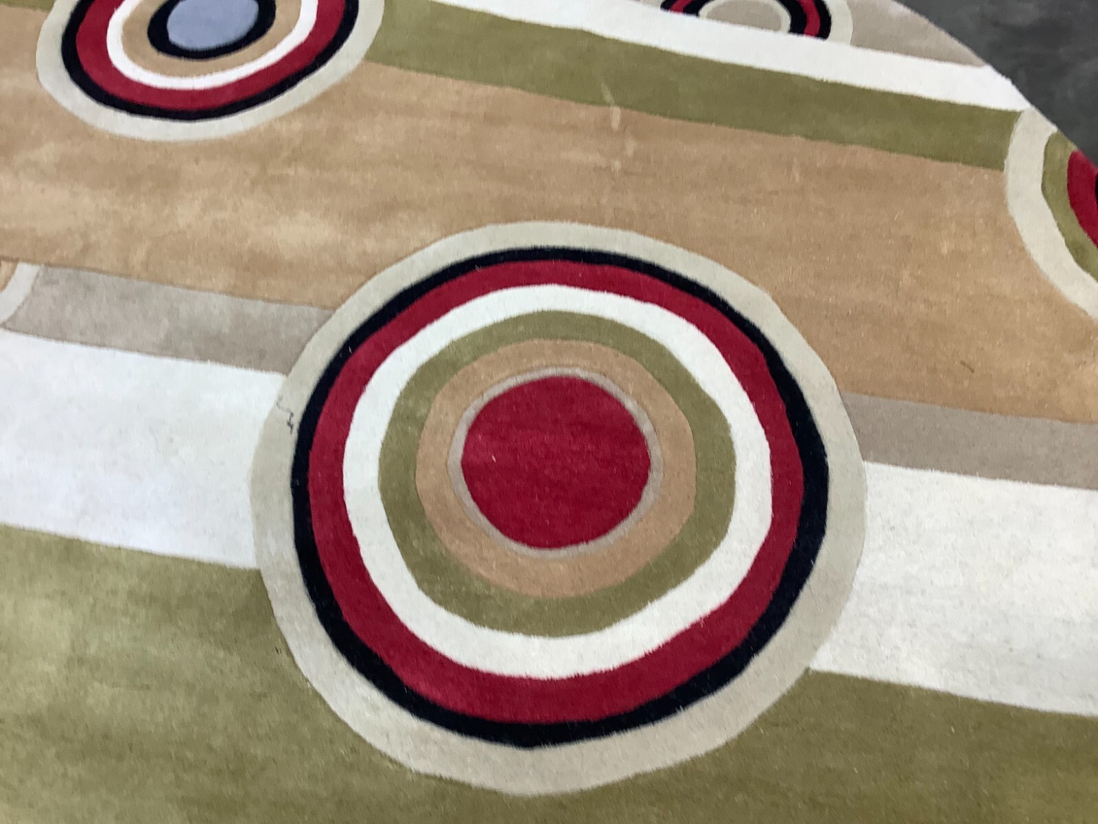 ASSORTED 7'-9" x 7'-9" Flaw in Rug, Reduced Price 1172679622 RD869A-8R gallery