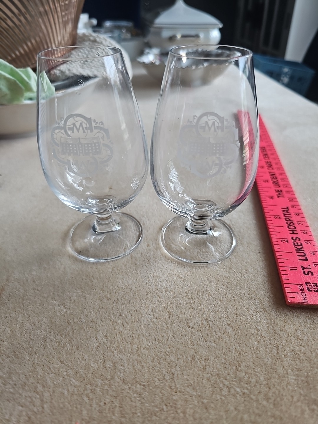 2 5oz 4.5 Inches Tall Drinking Glasses gallery