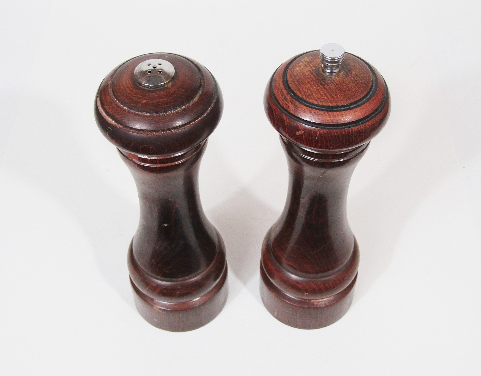 Leeds Engineering Wood Pepper Mill & Salt Shaker 8” Set - California, USA gallery