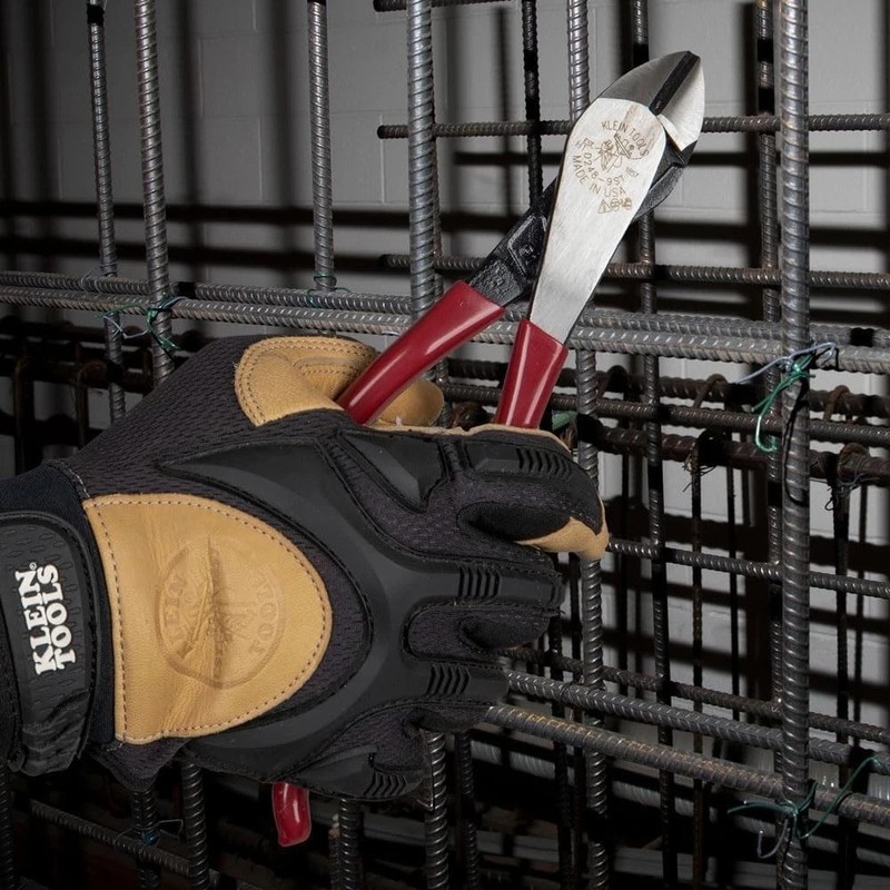 Professional 9-Inch High-Leverage Diagonal Cutters with Angled Head Design gallery