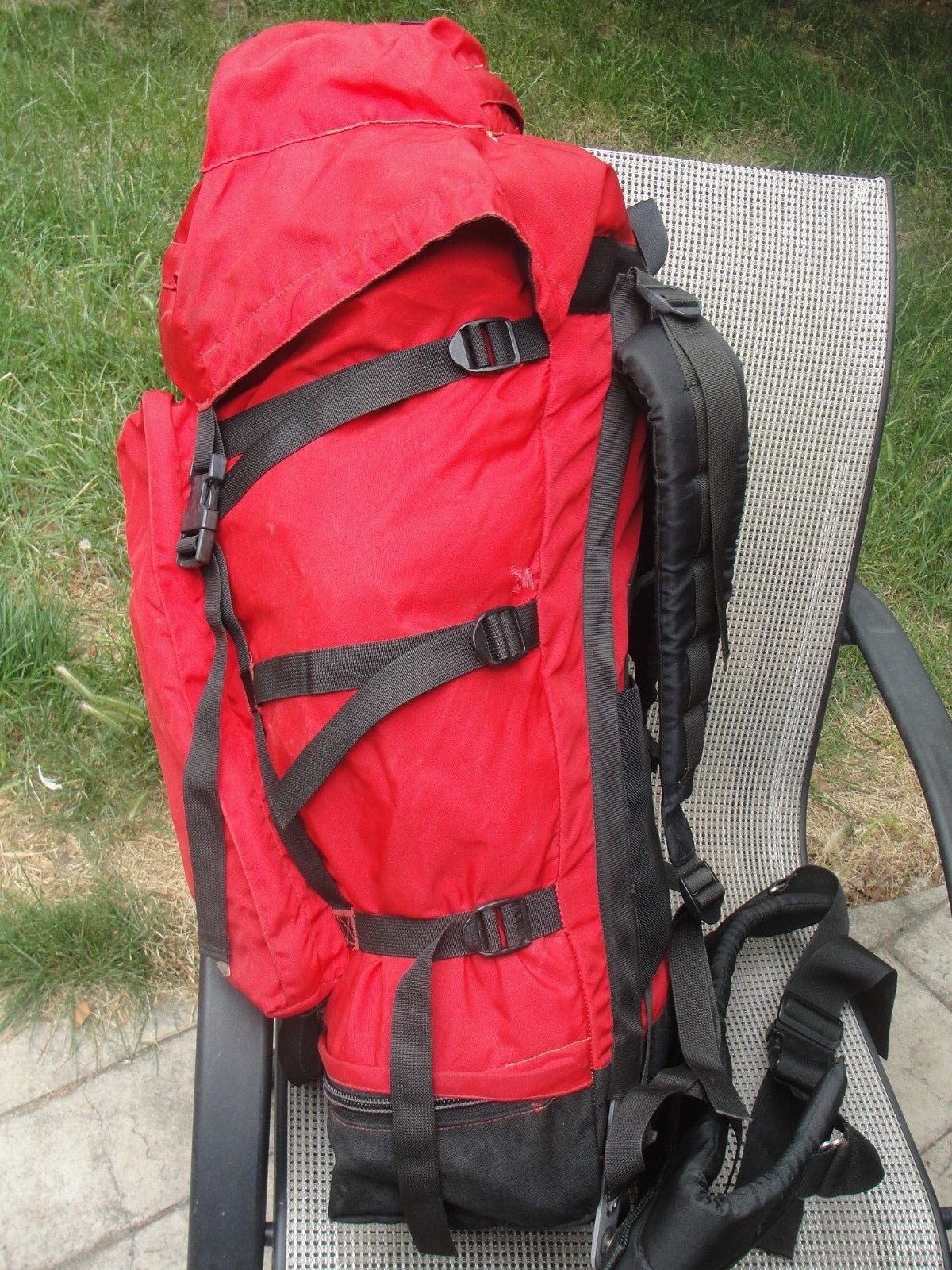 NORTH FACE BACKPACK brown tag hiking back pack internal frame mountaineering the 5