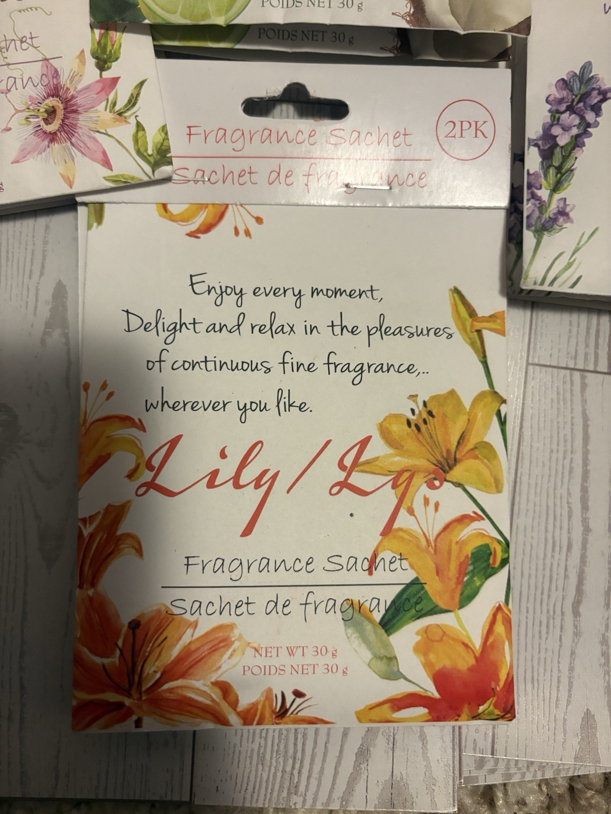 Scented Sachet 2-Pack Passion Fruit, Coconut, Lavender, Lily 30g 8 packs total gallery