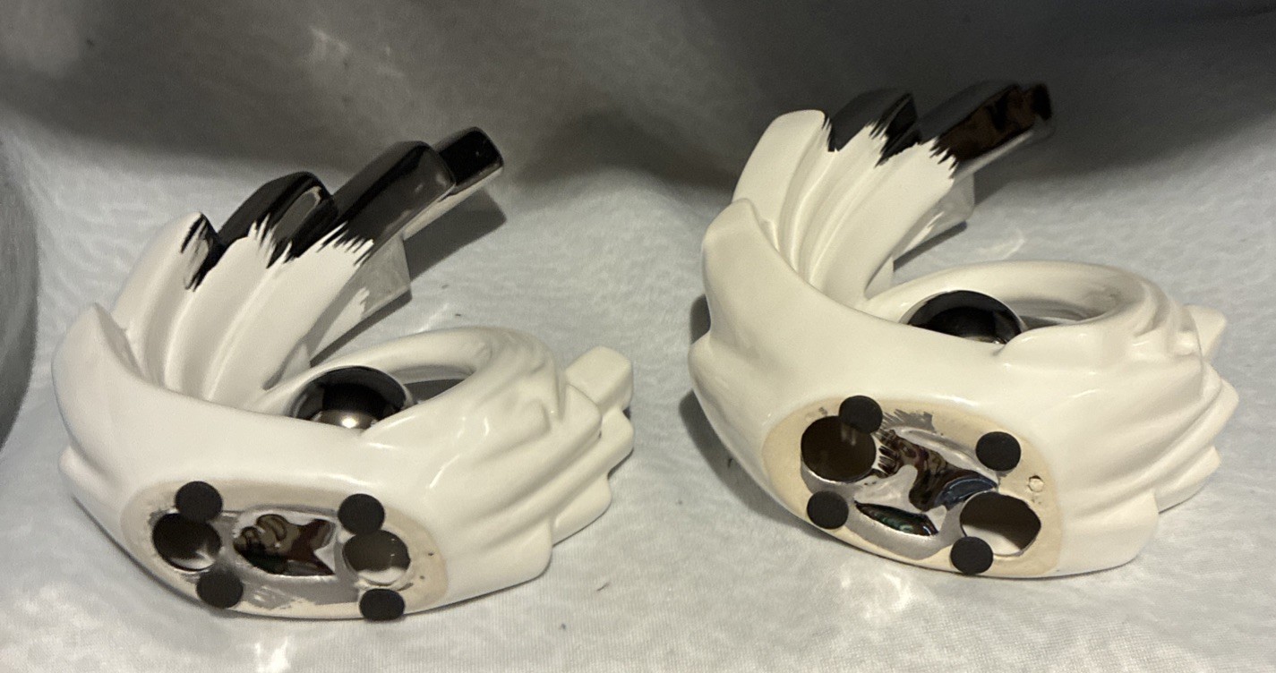 LCCCK 2 Pc Set Abstract Ceramic Statues In White And Silver gallery