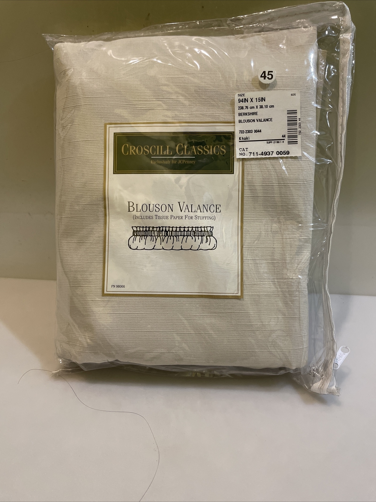 Croscill Classics Rutherford Blouson Valance 94in W x 15in Khaki..New gallery