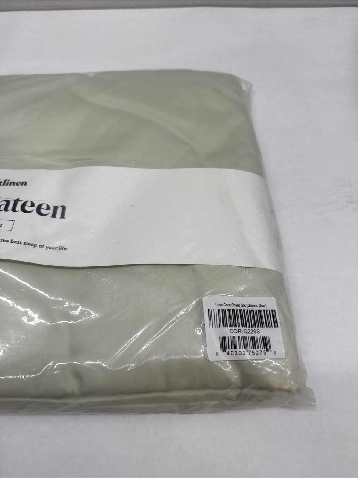 Brooklinen Luxe Core Sheet Set Queen Dew gallery