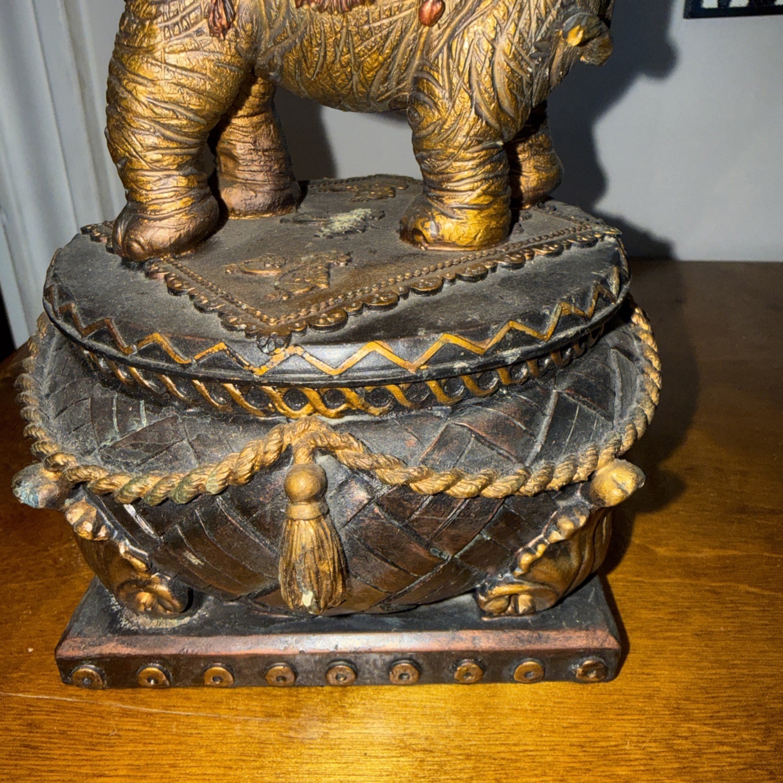 Elephant Basket Bowl & Lid Table Top Decor Resin Toscano Design 9” gallery