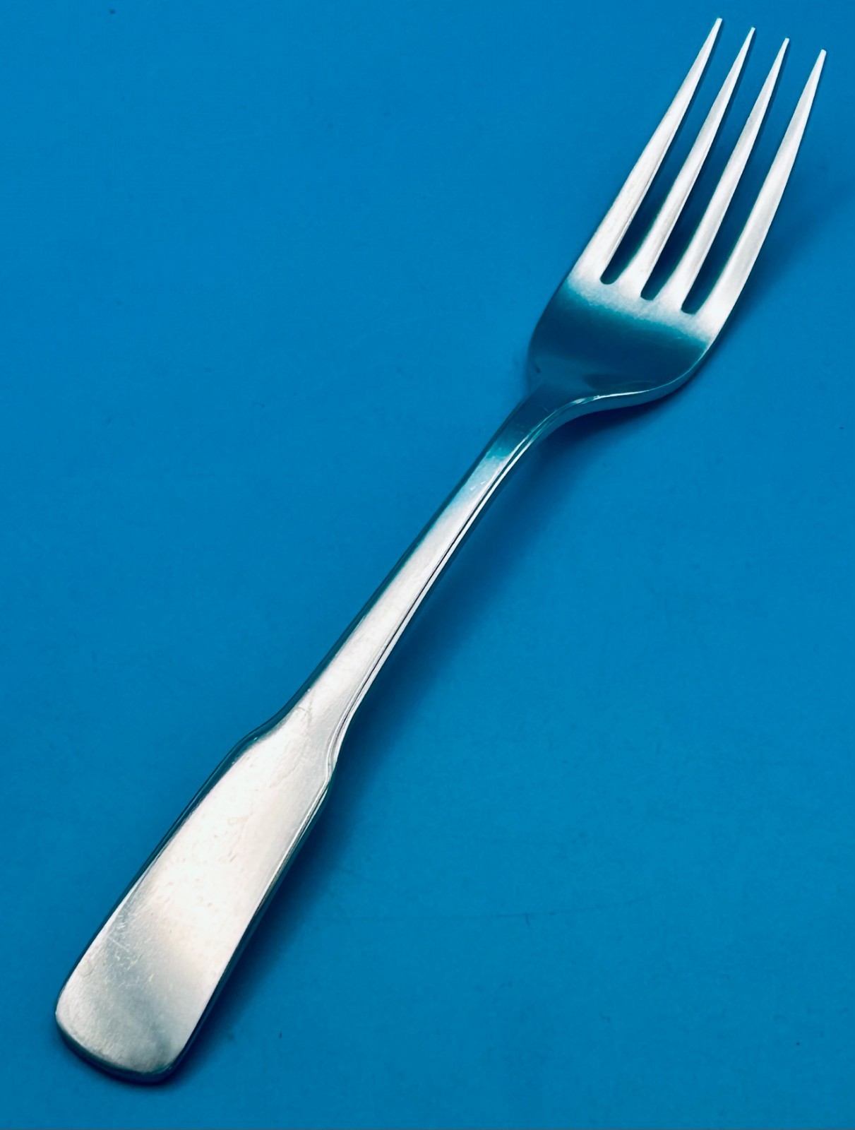 International LIBERTY 1847 Rogers Dinner Fork 7 1/4" Stainless Flatware gallery