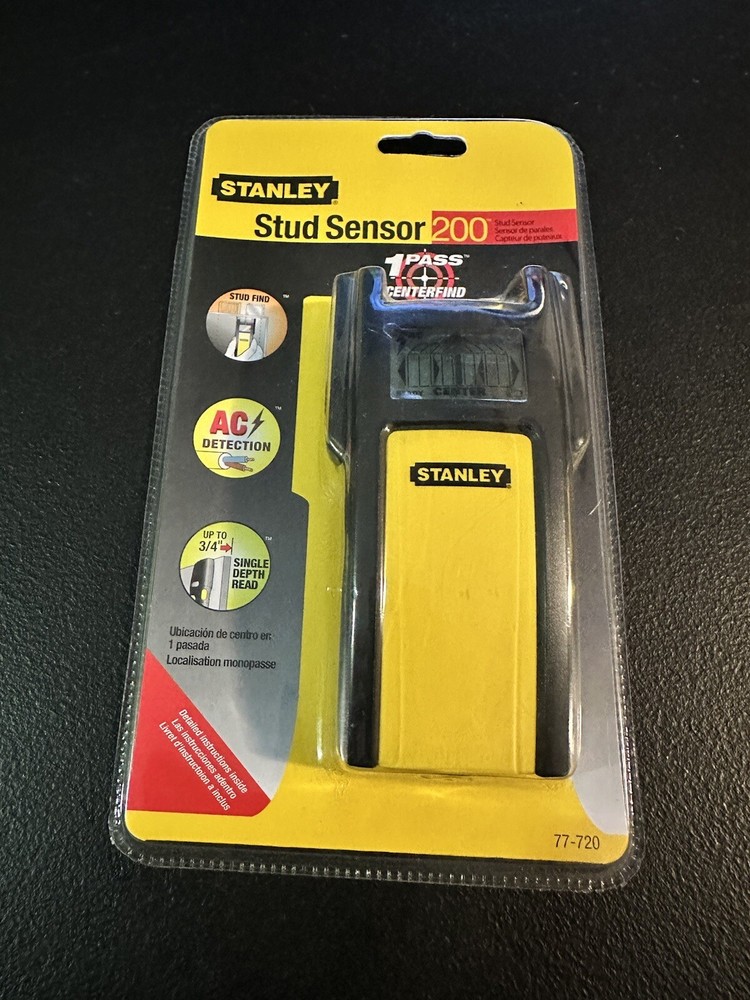 Stanley Stud Sensor 200 AC Detection up to 3/4" / Brand NEW & Sealed