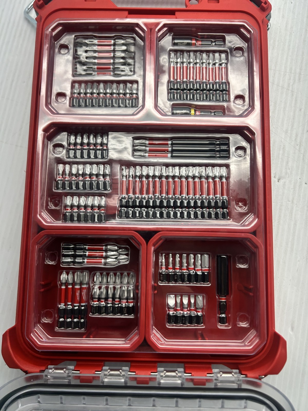 Milwaukee 100 piece Shockwave Impact bit set 48-32-4082 gallery