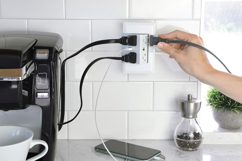 theOUTlet Basic 15 Amp 125 Volt Permanent Outlet Extender 4 + 2 USB Ports White gallery