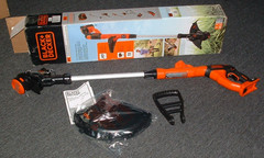 BLACK+DECKER 40V MAX String Trimmer 13″ LST140 weed eater / wacker (TOOL ONLY)