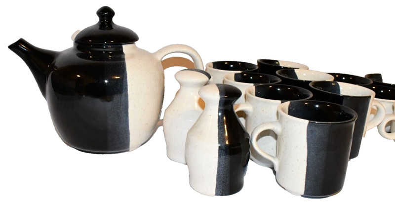 Better Homes & Garden Dinnerware 16 Piece Set Ceramic Stoneware Two Tone gallery